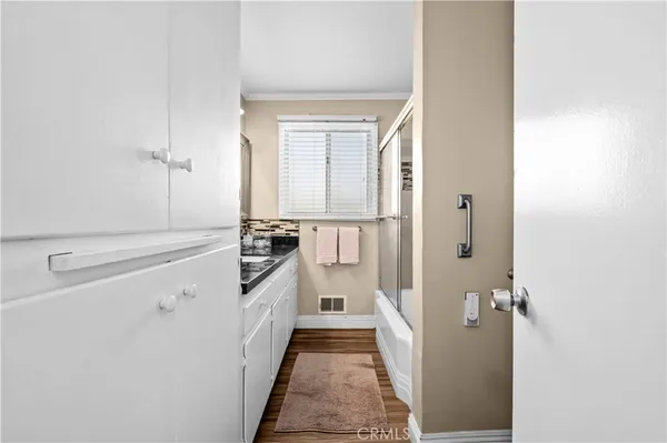 $1,100,000 | 914 North Sacramento Street, Orange, CA 92867