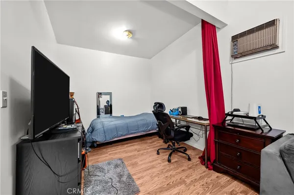 $1,100,000 | 914 North Sacramento Street, Orange, CA 92867