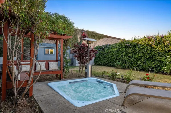$1,100,000 | 914 North Sacramento Street, Orange, CA 92867