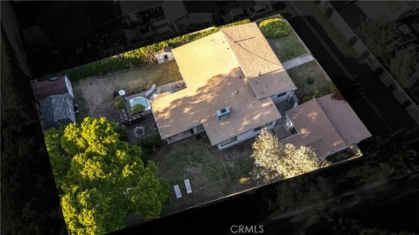 $1,100,000 | 914 North Sacramento Street, Orange, CA 92867
