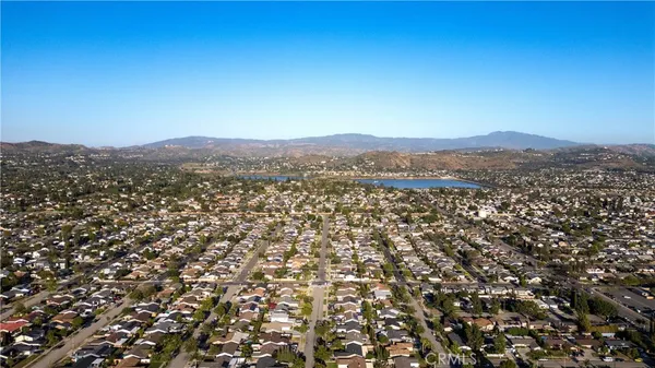 $1,100,000 | 914 North Sacramento Street, Orange, CA 92867