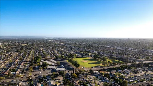 $1,100,000 | 914 North Sacramento Street, Orange, CA 92867