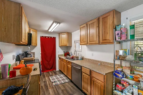 $282,000 | 944 Katherine Street, Buhl, ID 83316