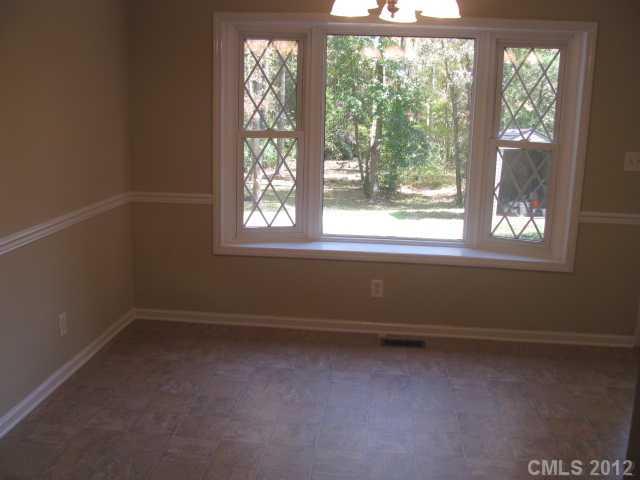 2514 Sam Newell Road Matthews, NC 28105 - Photo 5 of 16