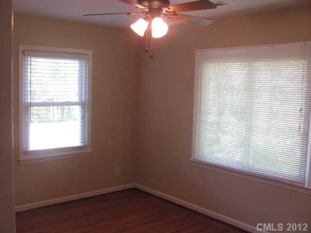 2514 Sam Newell Road Matthews, NC 28105 - Photo 10 of 16