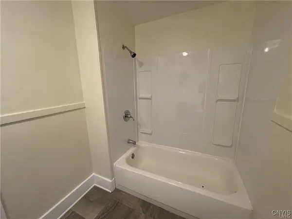 $895 | 144 Clinton Avenue, Unit 13, Cortland, NY 13045