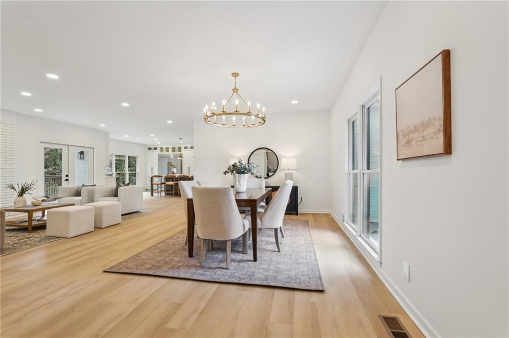 110 Vistacrest Way Roswell, GA 30075 - Photo 8 of 38