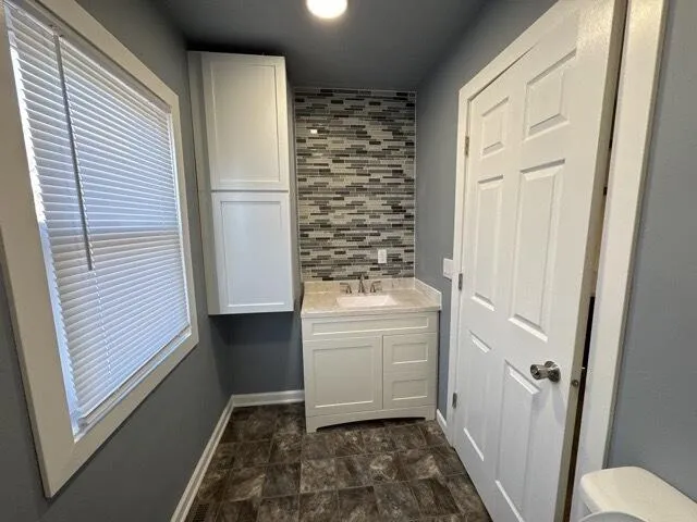 $249,900 | 644 West 6th Avenue, Oshkosh, WI 54902