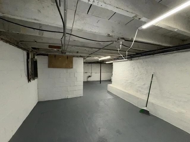 $249,900 | 644 West 6th Avenue, Oshkosh, WI 54902