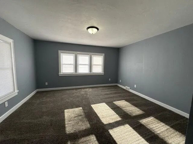 $249,900 | 644 West 6th Avenue, Oshkosh, WI 54902