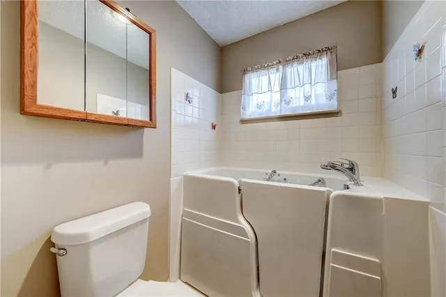 $325,000 | 48 Holly Drive, Olathe, KS 66062