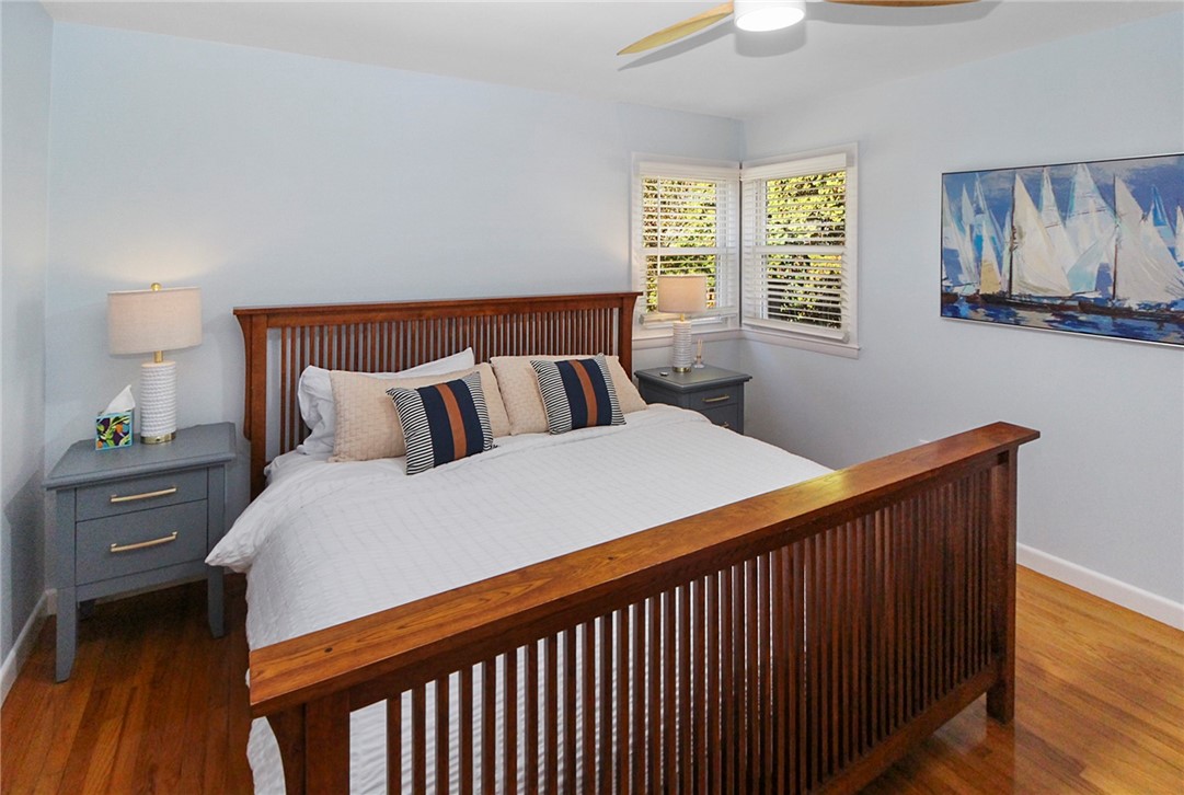 17 Wood Road Middletown, RI 02842 - Photo 15 of 29