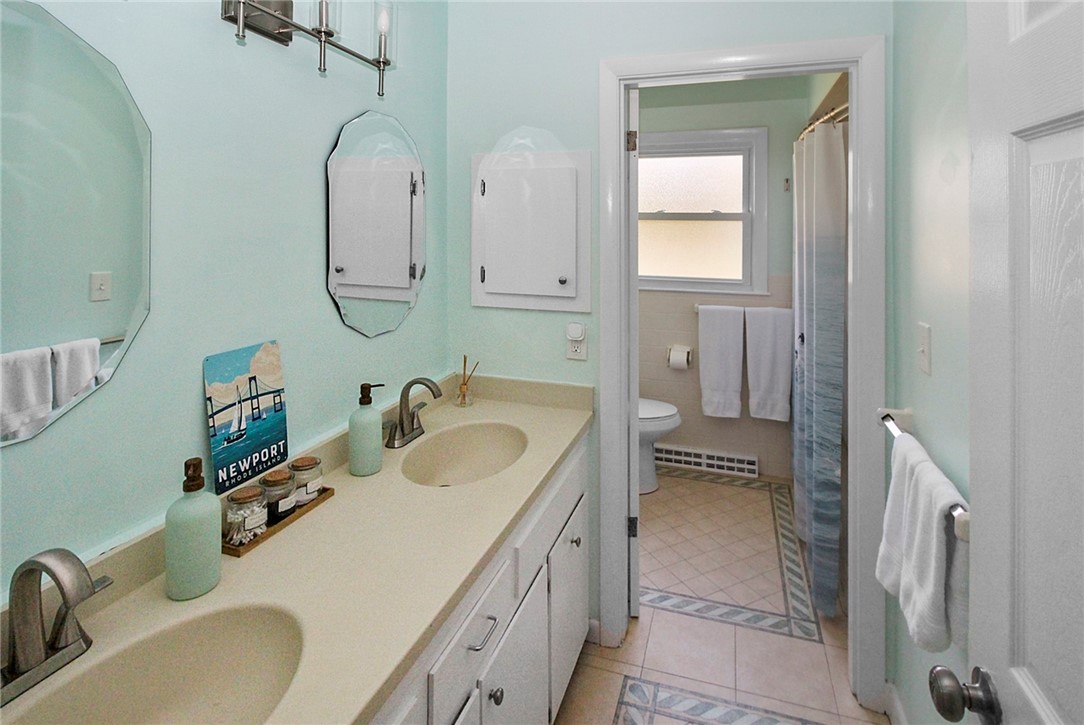 17 Wood Road Middletown, RI 02842 - Photo 18 of 29