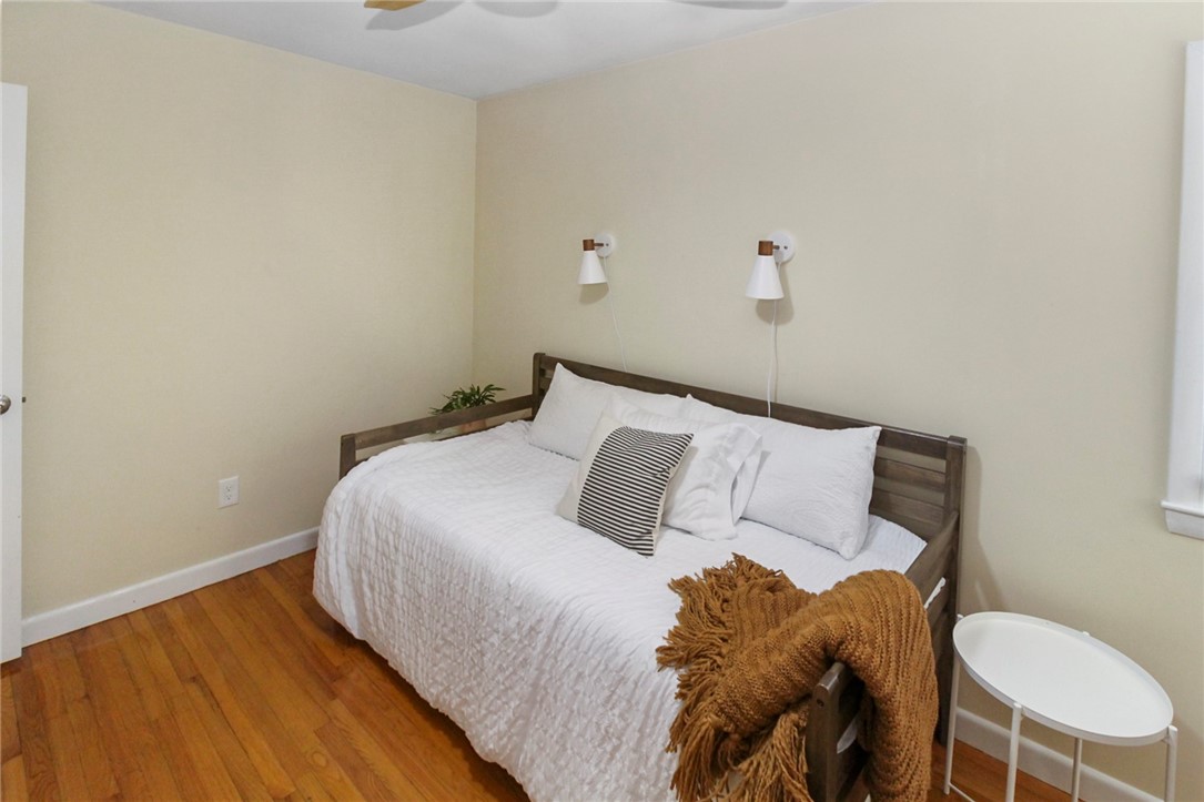 17 Wood Road Middletown, RI 02842 - Photo 24 of 29 3rd Bedroom