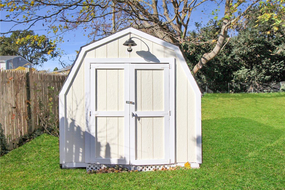 17 Wood Road Middletown, RI 02842 - Photo 29 of 29