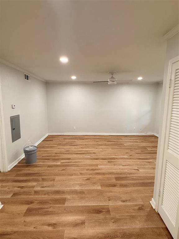 3925 Inwood Road, Unit 1017 Dallas, TX 75209 - Photo 9 of 23 a view of room and wooden floor