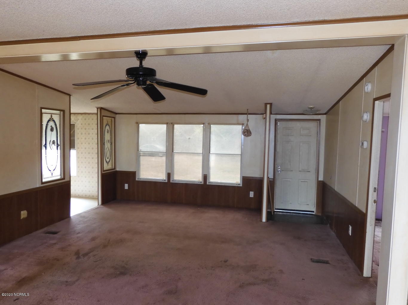 2646 Nichols Road Bell Arthur, NC 27834 - Photo 9 of 18 9 LIVING ROOM