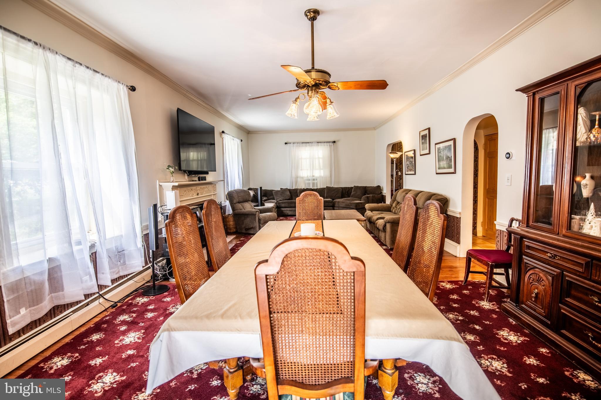 803 Grove Place Havertown, PA 19083 - Photo 6 of 27