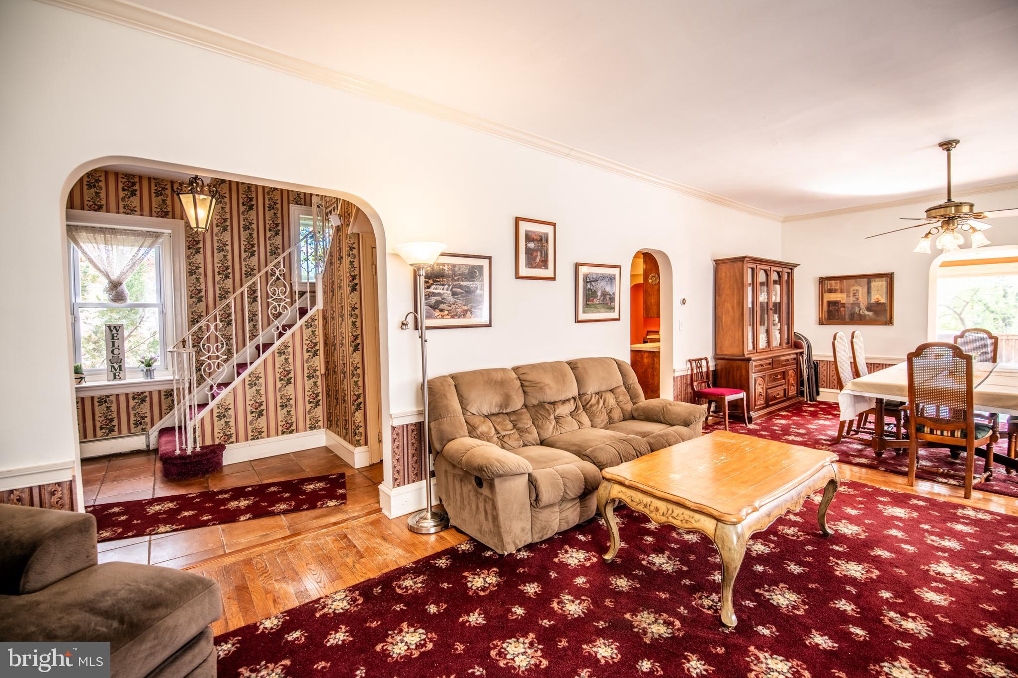 803 Grove Place Havertown, PA 19083 - Photo 8 of 27