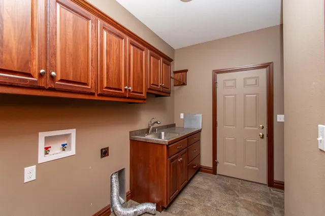 $519,900 | 1220 Legion Lane West, West Fargo, ND 58078