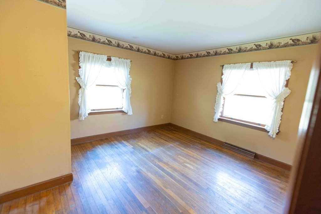 250 Main Road Westport, MA 02790 - Photo 12 of 41 Gallery Image 12