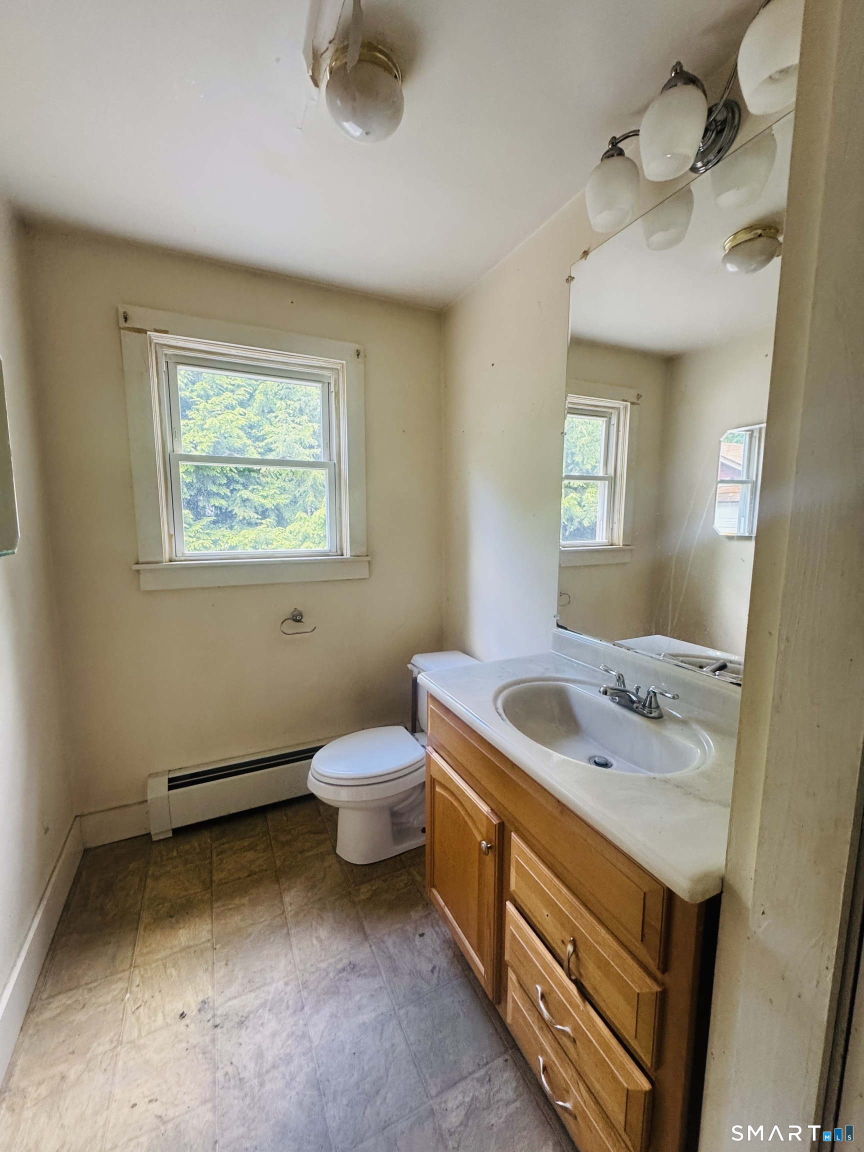 170 Maple Street Killingly, CT 06239 - Photo 10 of 18