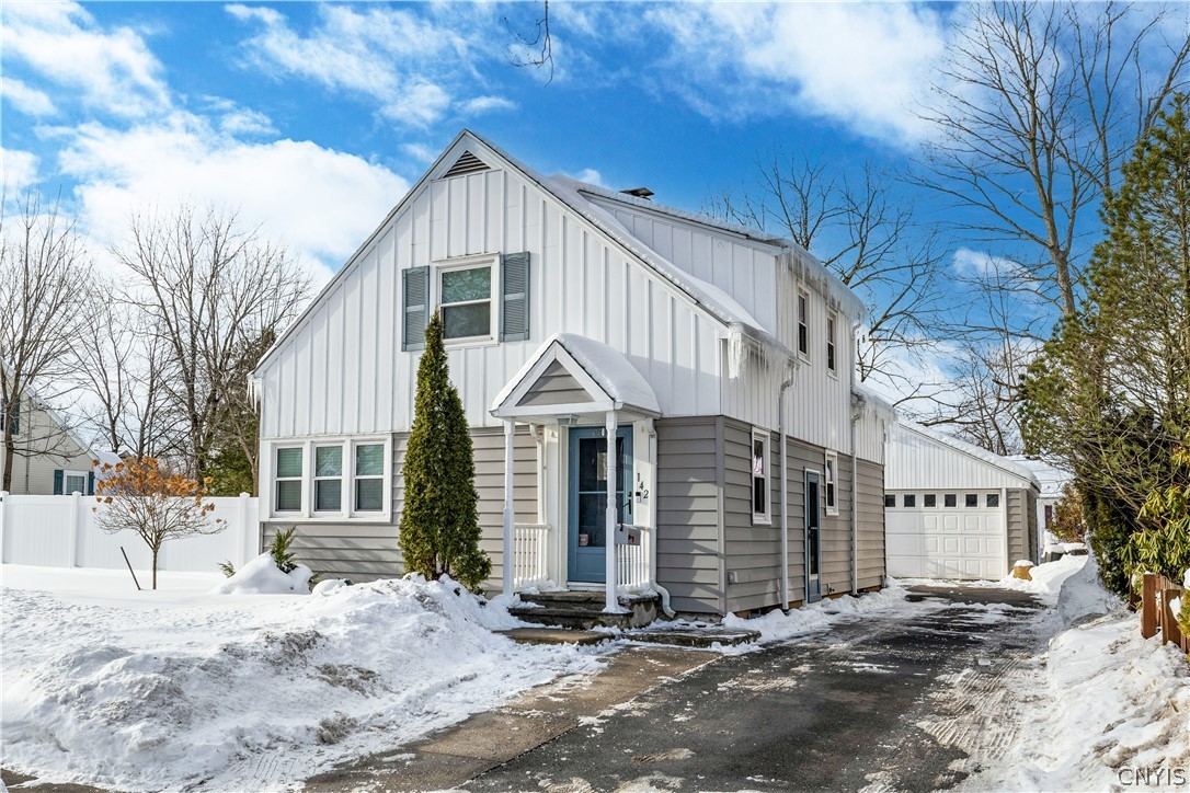 142 Farmington Road Utica, NY 13501 - Photo 1 of 29
