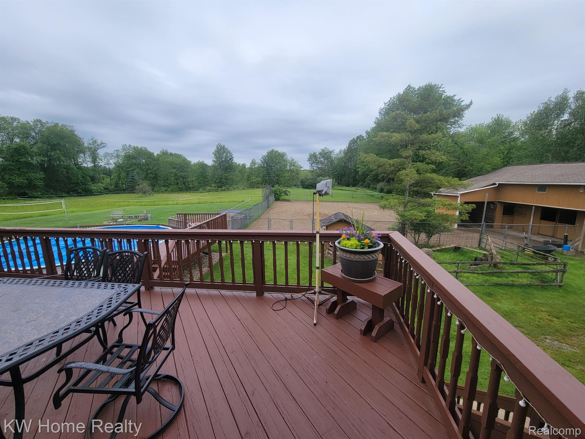 365 North Kellogg Road Howell, MI 48843 - Photo 42 of 69 Gallery Image 42