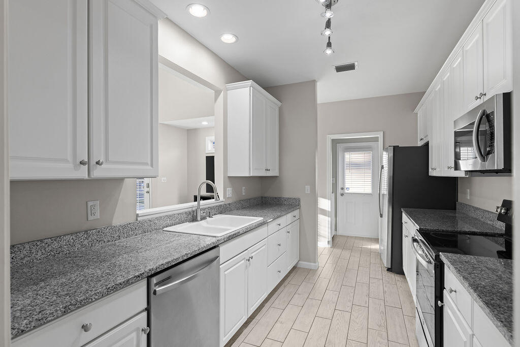 92 Mantero Way Destin, FL 32541 - Photo 11 of 55 92ManteroWay1-60