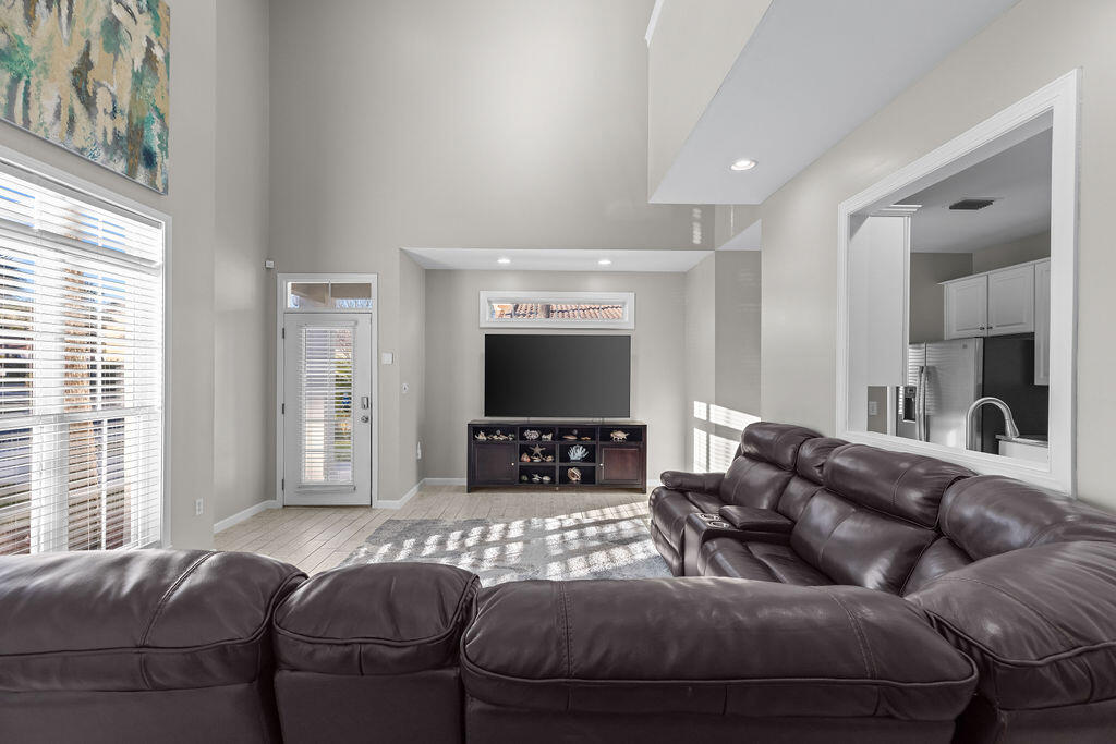 92 Mantero Way Destin, FL 32541 - Photo 8 of 55 92ManteroWay1-54