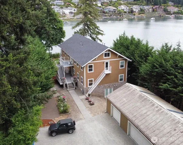 $1,549,000 | 5744 Lagoon Lane Northwest, Gig Harbor, WA 98335