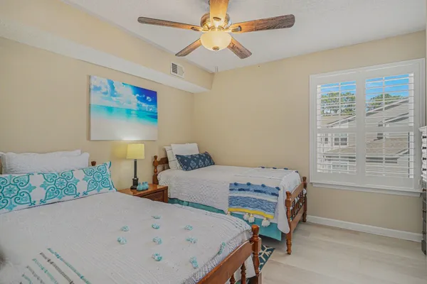 $224,900 | 140 I Spanish Oak Court, Unit I, Surfside Beach, SC 29575