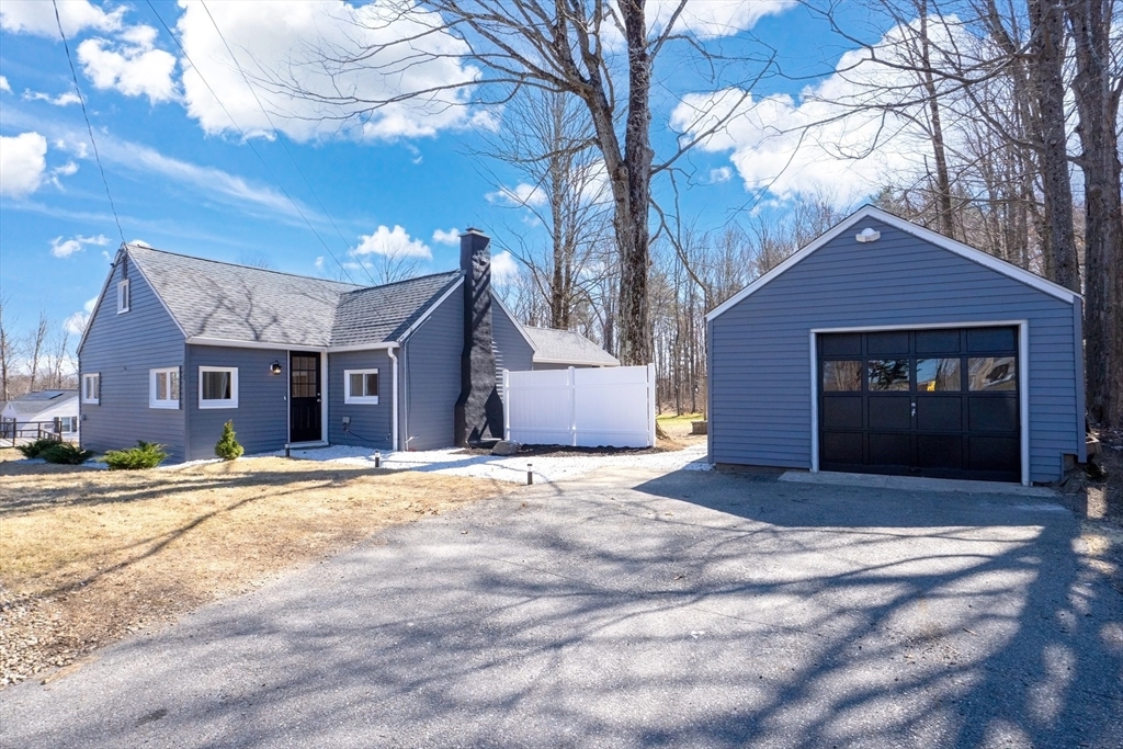 142 Whiting Street Lunenburg, MA 01462 - Photo 1 of 25