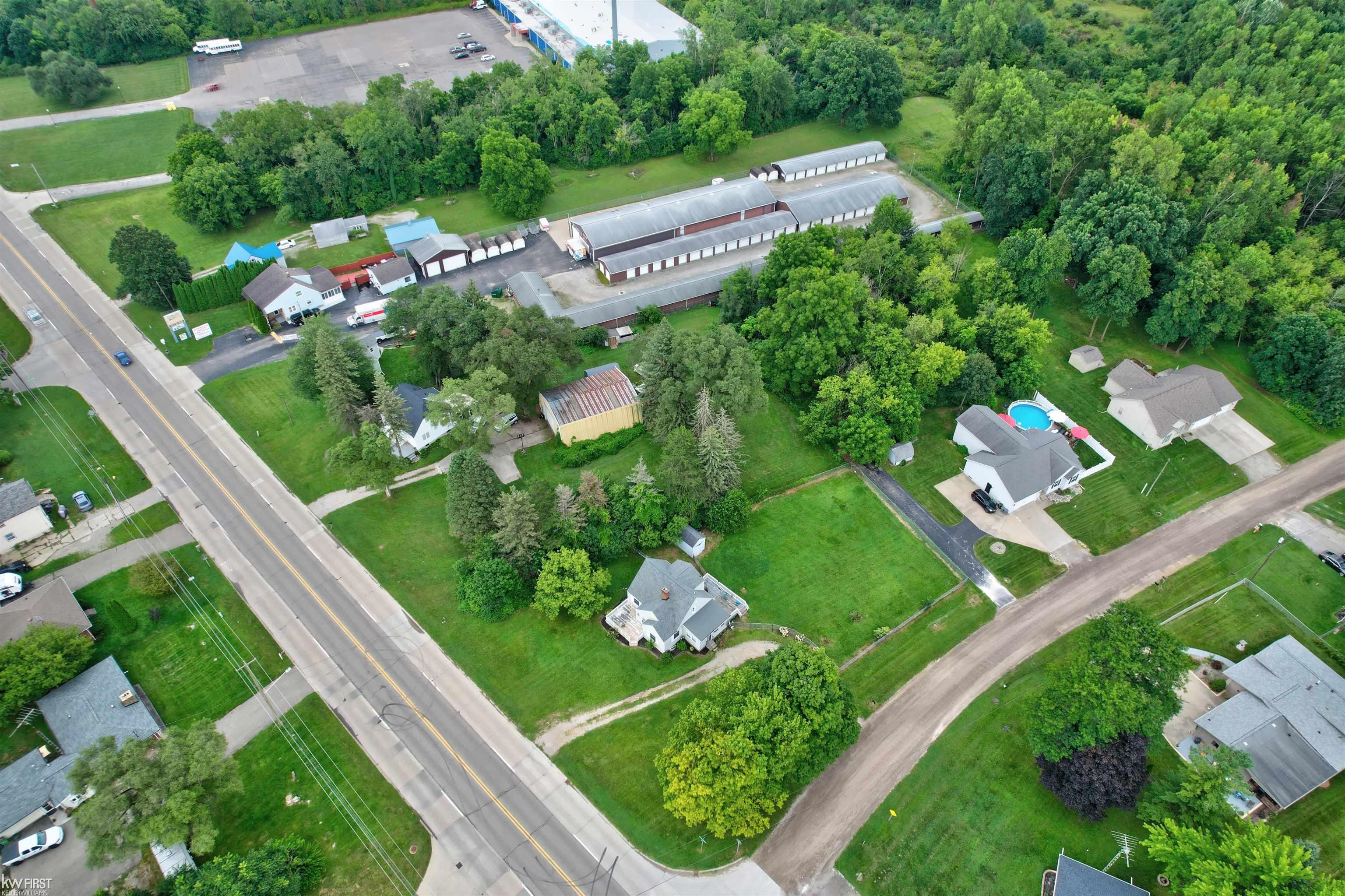 5270 Richfield Road Flint, MI 48506 - Photo 35 of 52 50152001-8a20635a-72b7-4ea8-abe2-85b904787ac7.JPG