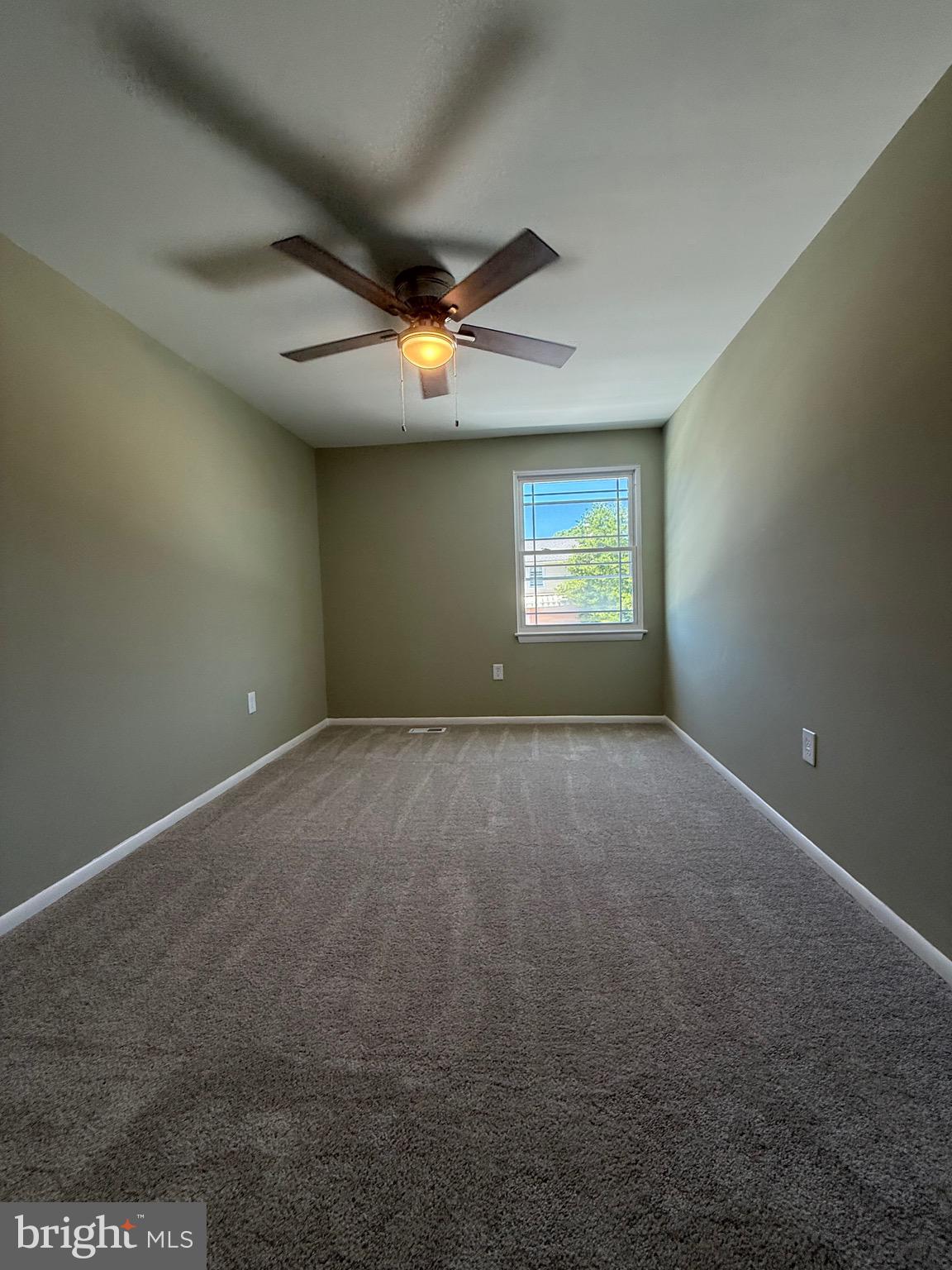 4834 Vicky Road Baltimore, MD 21236 - Photo 15 of 39