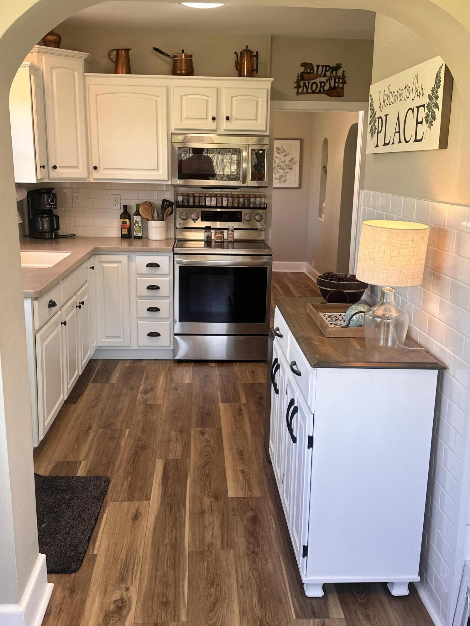 W628 County Highway Niagara, WI 54151 - Photo 10 of 38 Kitchen