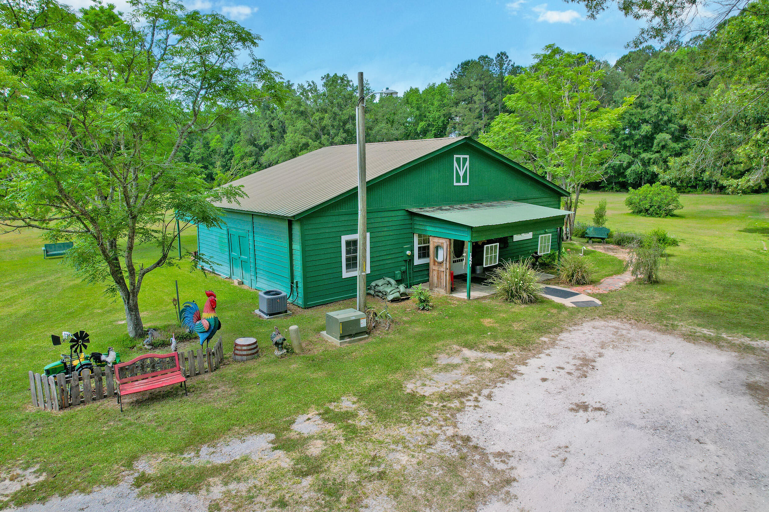 157 Gallashaw Road Summerville, SC 29483 - Photo 38 of 90 157 Gallashaw Rd-52