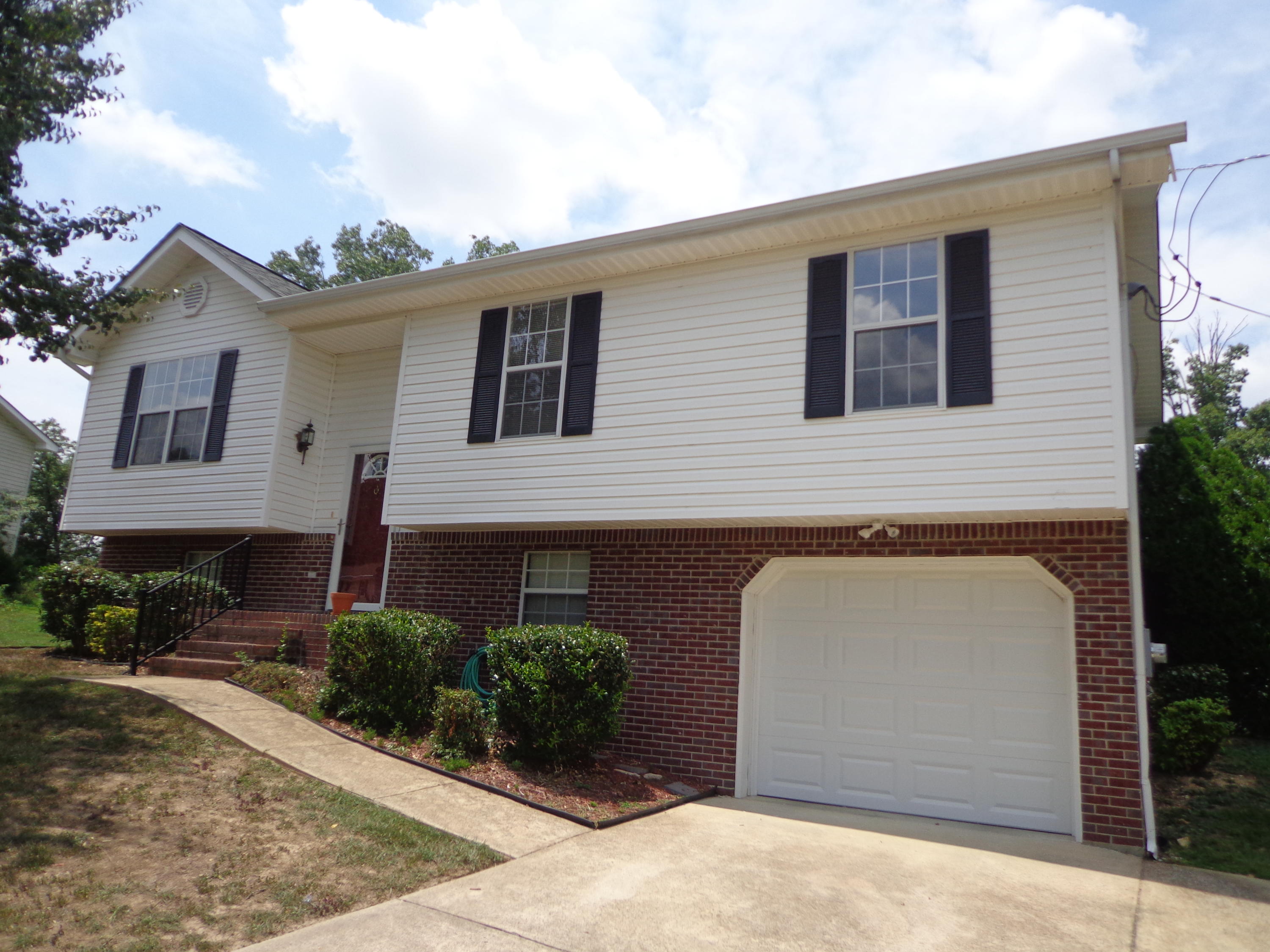 20 Lerae Road Ringgold, GA 30736 - Photo 1 of 16 DSC01887