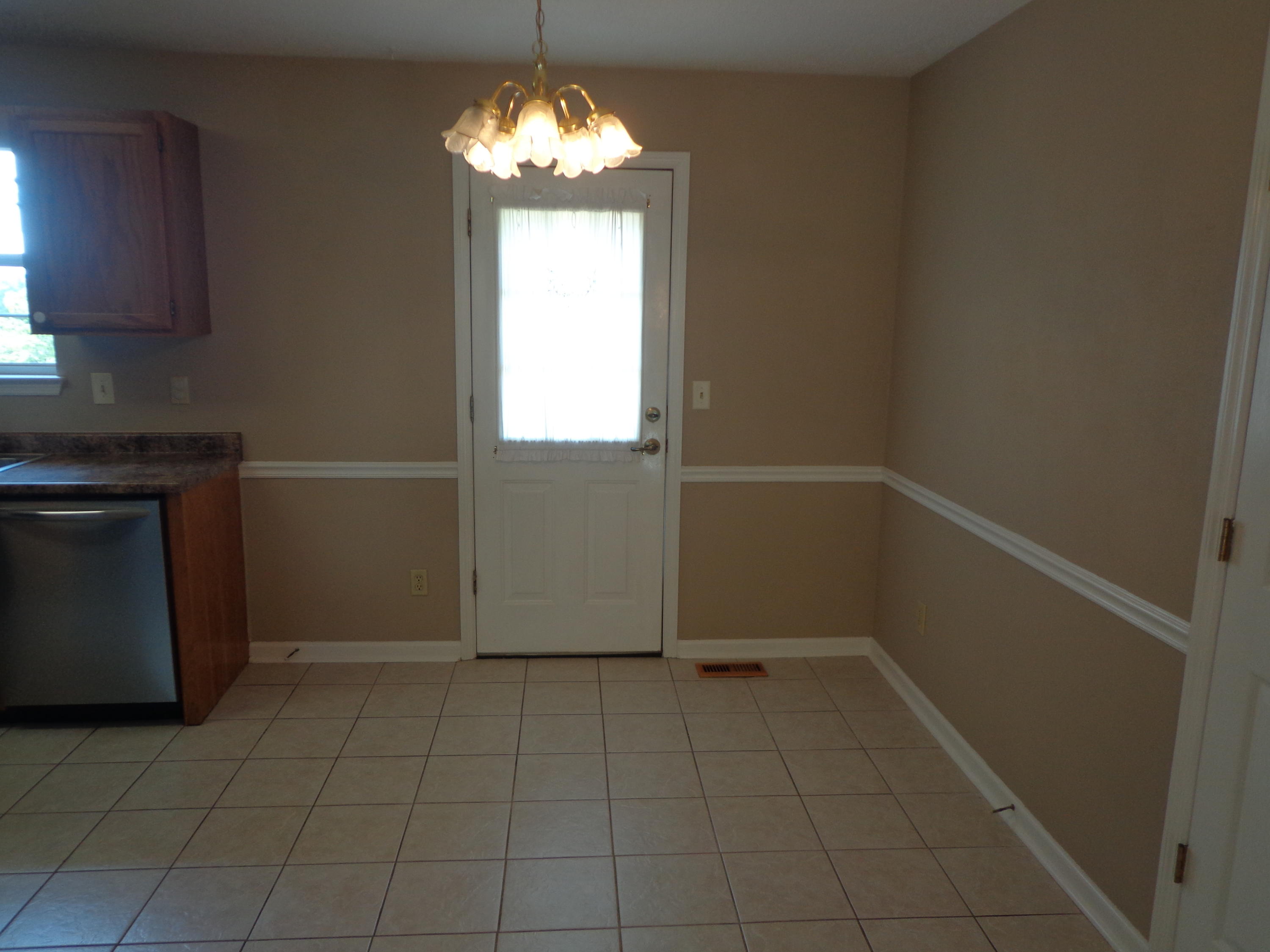 20 Lerae Road Ringgold, GA 30736 - Photo 5 of 16 DSC01897
