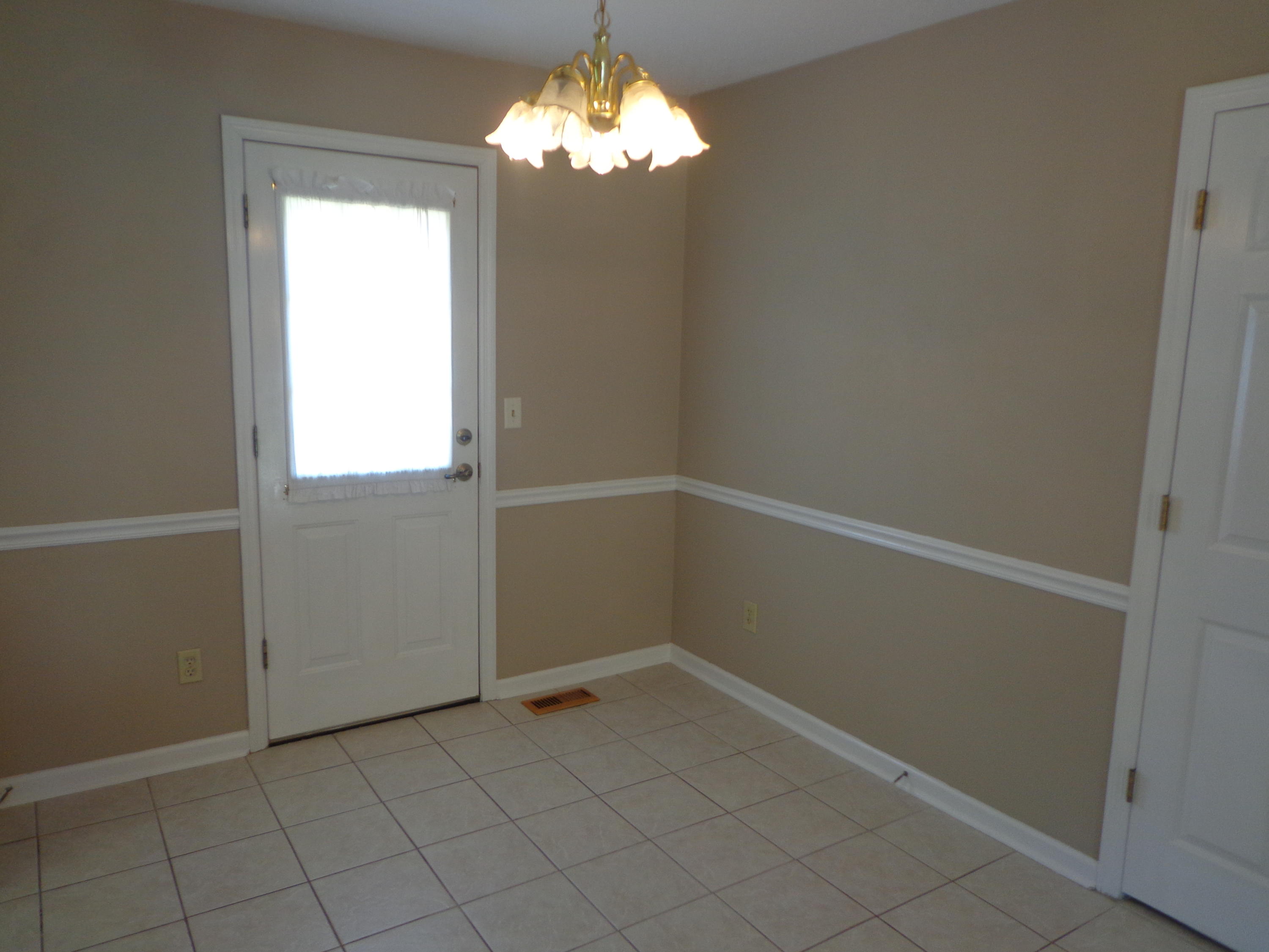 20 Lerae Road Ringgold, GA 30736 - Photo 6 of 16 DSC01896