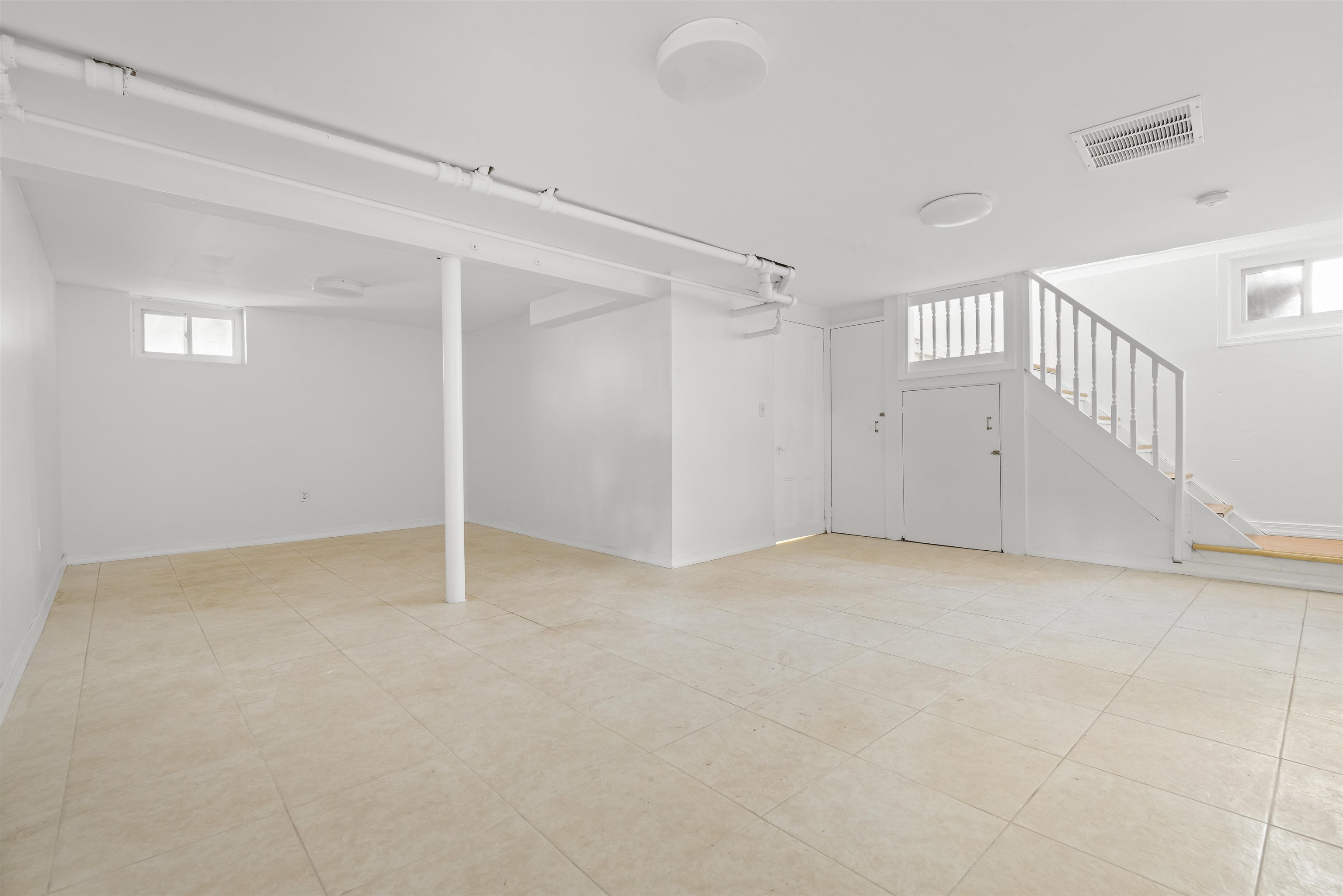 424 Lincoln Avenue Rutherford, NJ 07070 - Photo 21 of 30 a view of an empty room