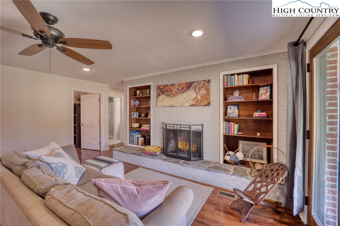242 Nettle Knob Road West Jefferson, NC 28694 - Photo 13 of 49 Gallery Image 13