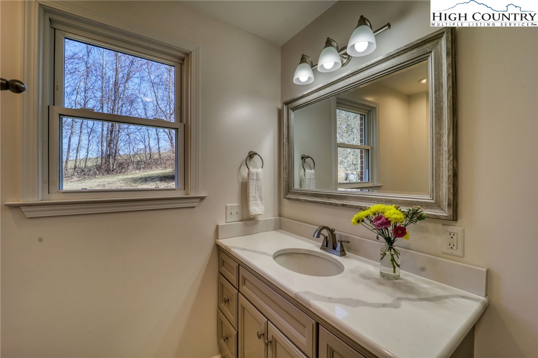 242 Nettle Knob Road West Jefferson, NC 28694 - Photo 33 of 49 Gallery Image 33