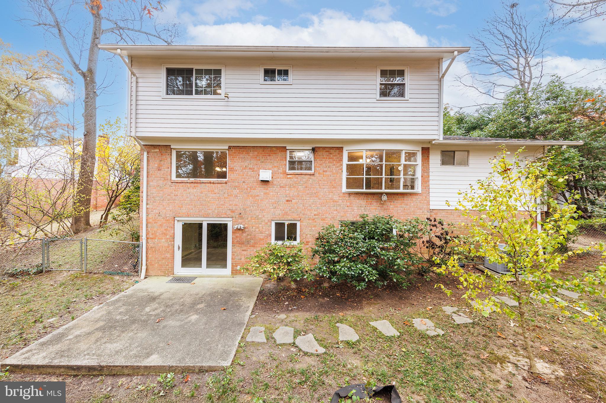 6800 Quebec Court Springfield, VA 22152 - Photo 42 of 44 So much entertainment potential in this yard!