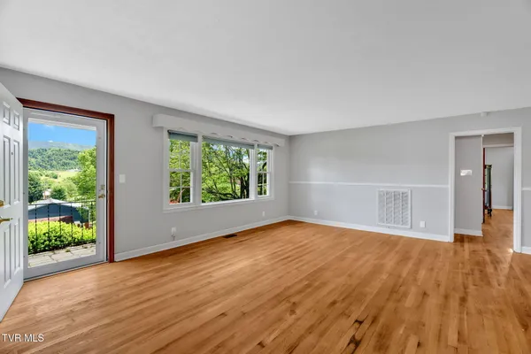 $187,500 | 135 Lively Street, Lebanon, VA 24266