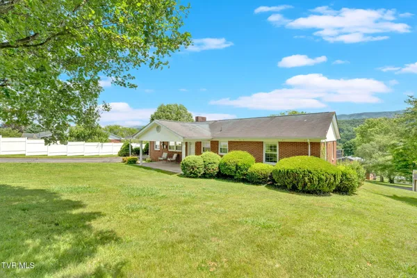 $187,500 | 135 Lively Street, Lebanon, VA 24266