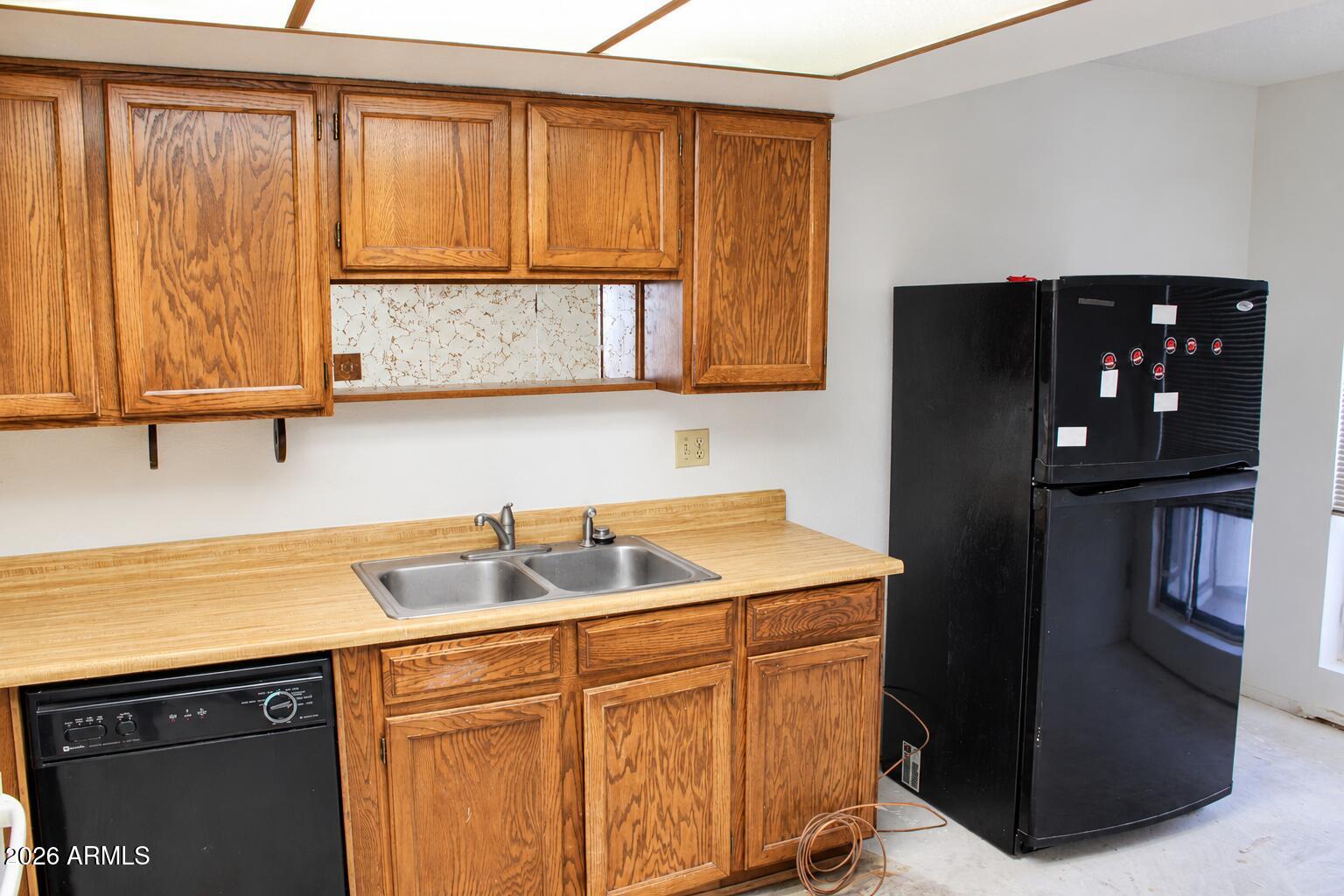 5233 West Mountain View Road Glendale, AZ 85302 - Photo 17 of 31 87650bef-8129-47a7-a741-3ea2718dc0a3