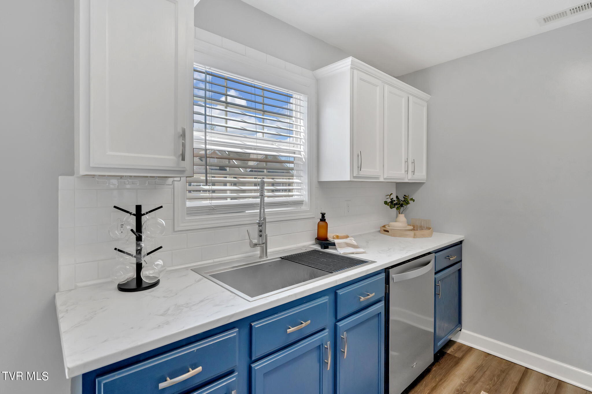 617 Hazel Street, Unit 203 Johnson City, TN 37604 - Photo 17 of 24 21-web-or-mls-DSC09684