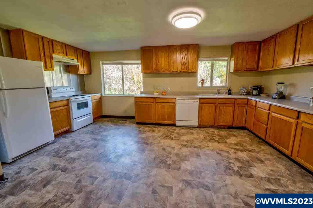 4784 Skyline Road South Salem, OR 97306 - Photo 18 of 42