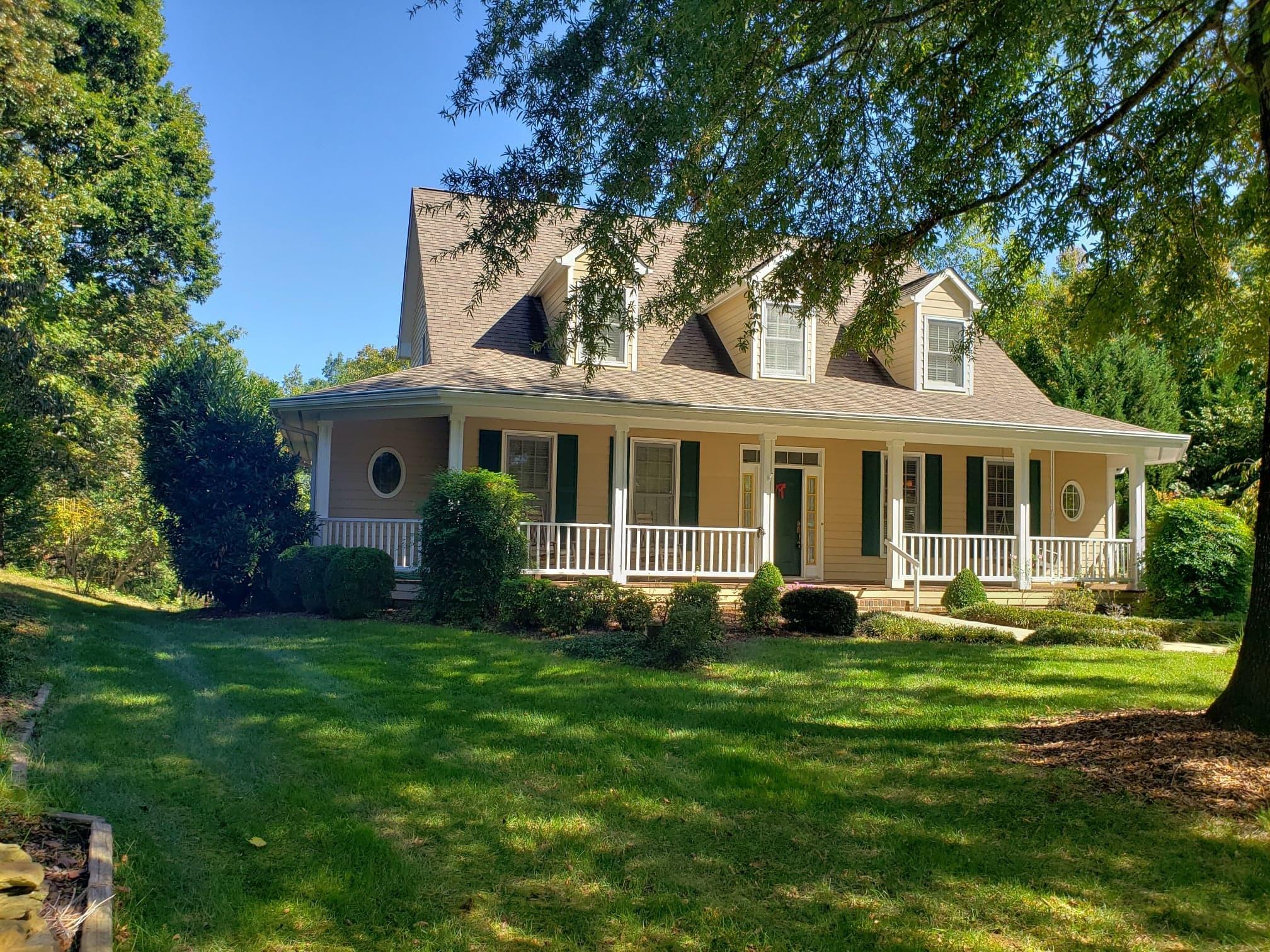 305 Goose Point Spring City, TN 37381 - Photo 1 of 39 Front